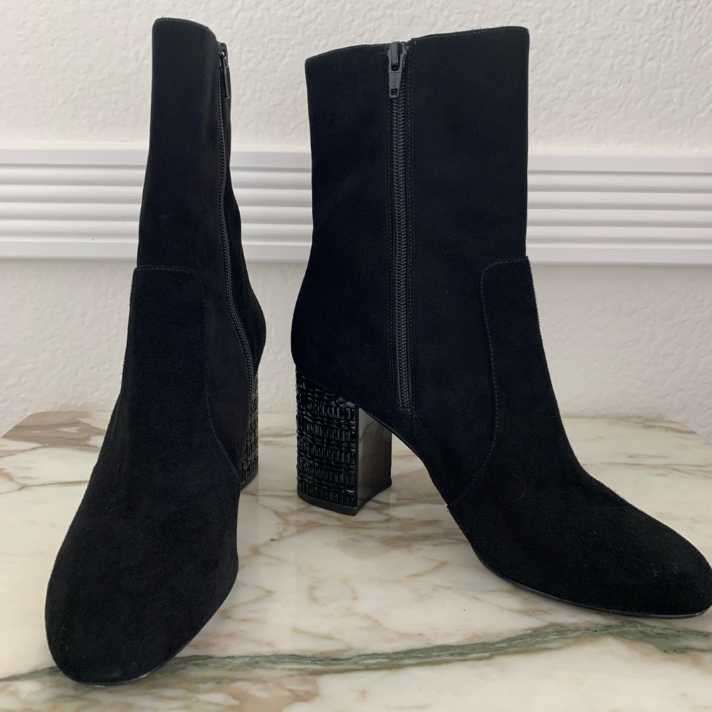 Michael Kors Arabella Suade Ankle Bootie - Size 9